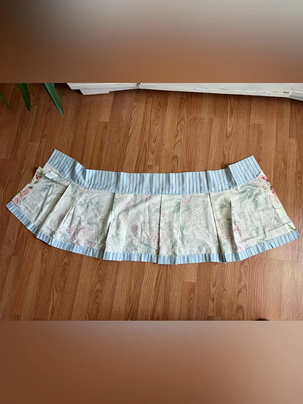 Waverly Striped Floral Valance Rod Pocket